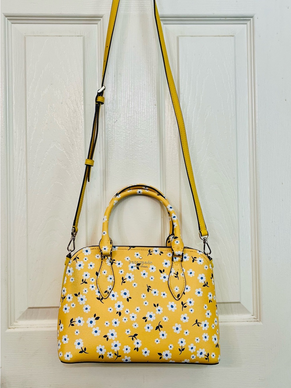 Kate Spade New York Darcy Small Fleurette Floral Satchel (Style WKRO0434 NWOT
